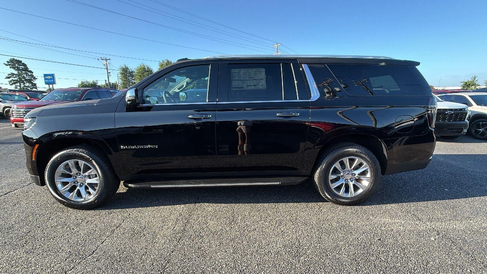New 2026 Chevrolet Suburban Premier w/ Sun And Tow Package AWD/4WD image 11