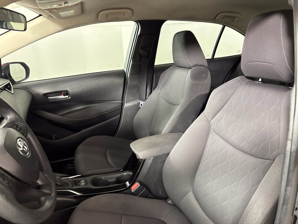 Used 2020 Toyota Corolla LE w/ Carpet Mat Package (TMS) FWD image 24