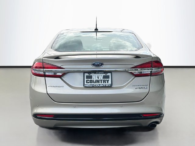 Used 2017 Ford Fusion Titanium FWD image 6