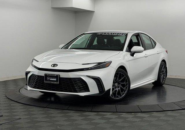 Certified 2025 Toyota Camry SE FWD image 2