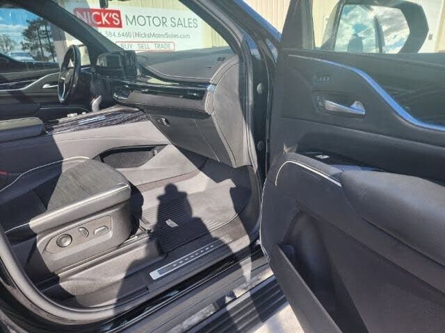 Used 2022 Cadillac Escalade Sport w/ Touring Package image 41