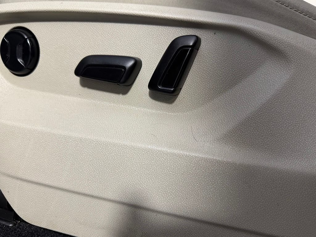 Used 2019 Volkswagen Atlas SE FWD image 20