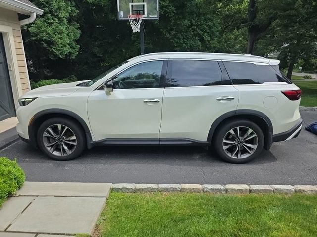 Used 2023 INFINITI QX60 Luxe w/ Cargo Package AWD/4WD image 7