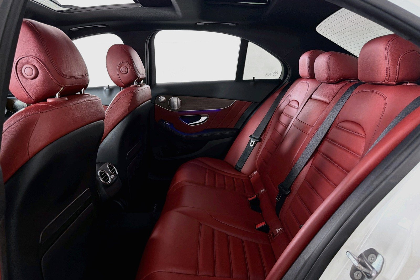 Used 2020 Mercedes-Benz C 300 Sedan image 8