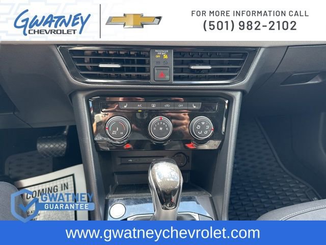 Used 2023 Volkswagen Taos SE image 27