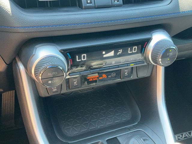 Used 2020 Toyota RAV4 XSE AWD/4WD image 11