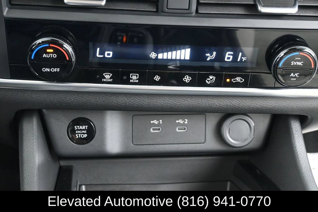 Used 2024 Nissan Rogue SV AWD/4WD image 22