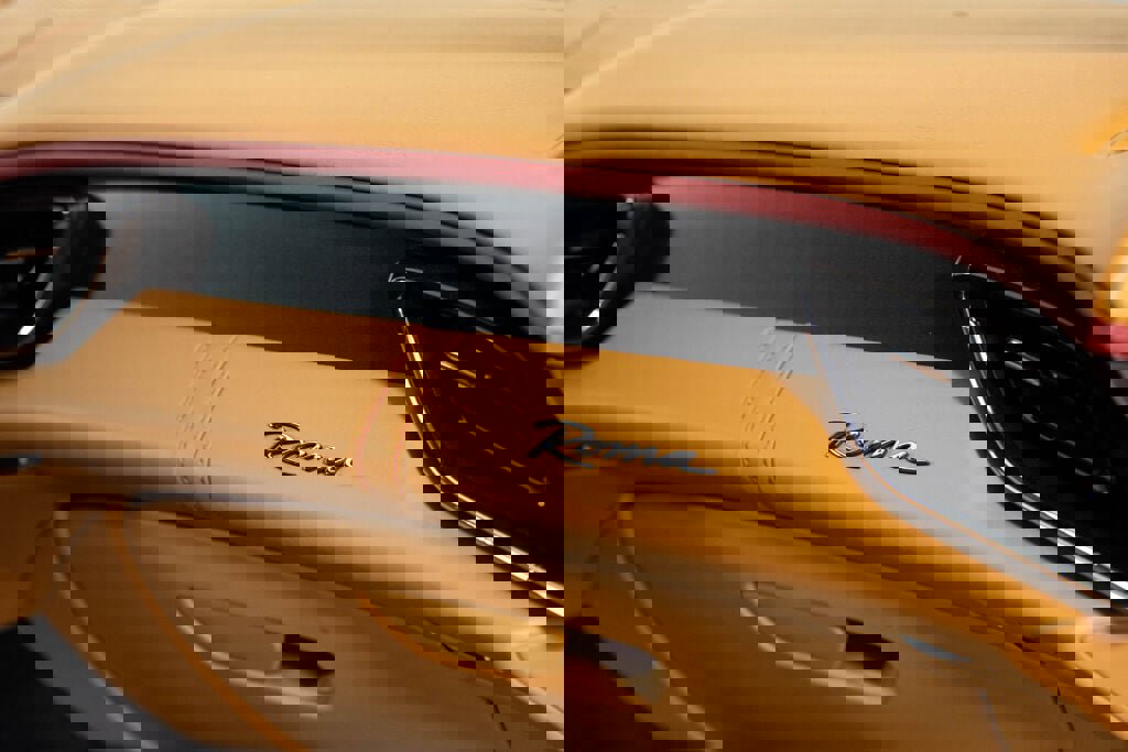 Certified 2022 Ferrari Roma image 34