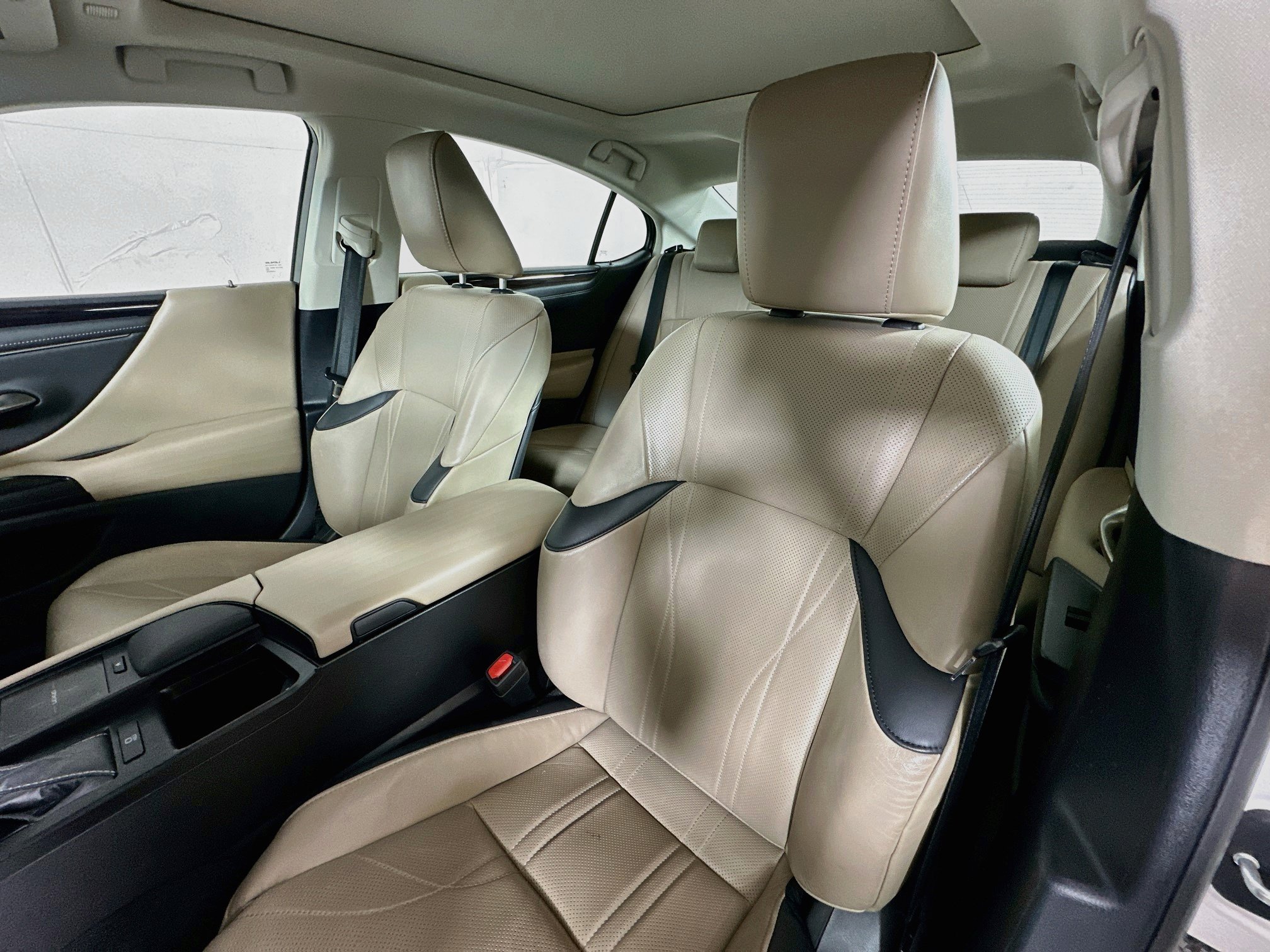 Used 2020 Lexus ES 350 w/ Accessory Package 2 FWD image 21