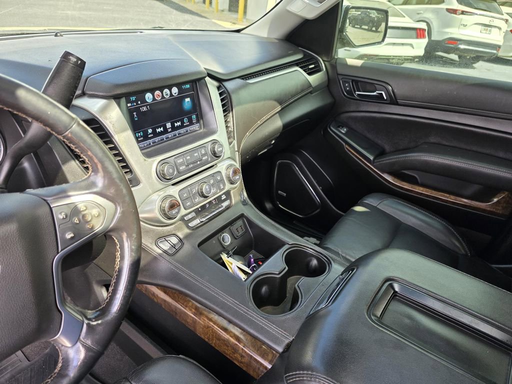 Used 2020 Chevrolet Tahoe LT w/ Luxury Package image 22