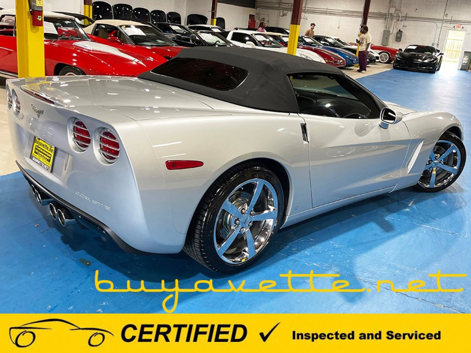 Used 2009 Chevrolet Corvette Convertible w/ Preferred Equipment Group RWD image 3