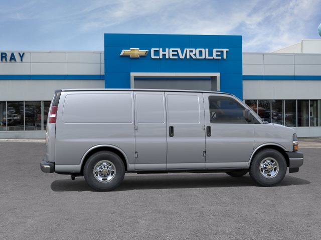 New 2026 Chevrolet Express 2500 RWD image 5