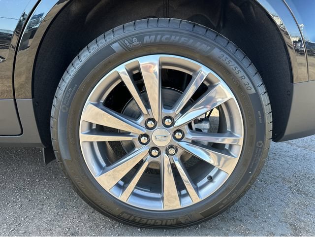 New 2026 Cadillac XT5 Premium Luxury w/ Driver Assist Package FWD image 4