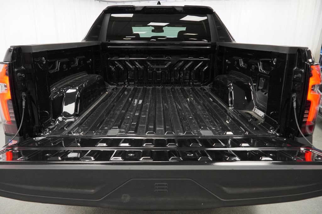 New 2026 Chevrolet Silverado EV LT AWD/4WD image 23