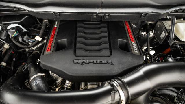 Used 2025 Ford F150 Raptor image 17