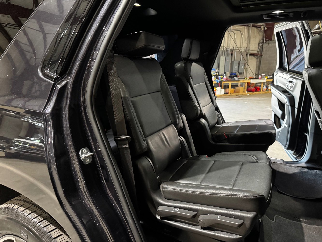 Used 2022 Chevrolet Tahoe Z71 image 24