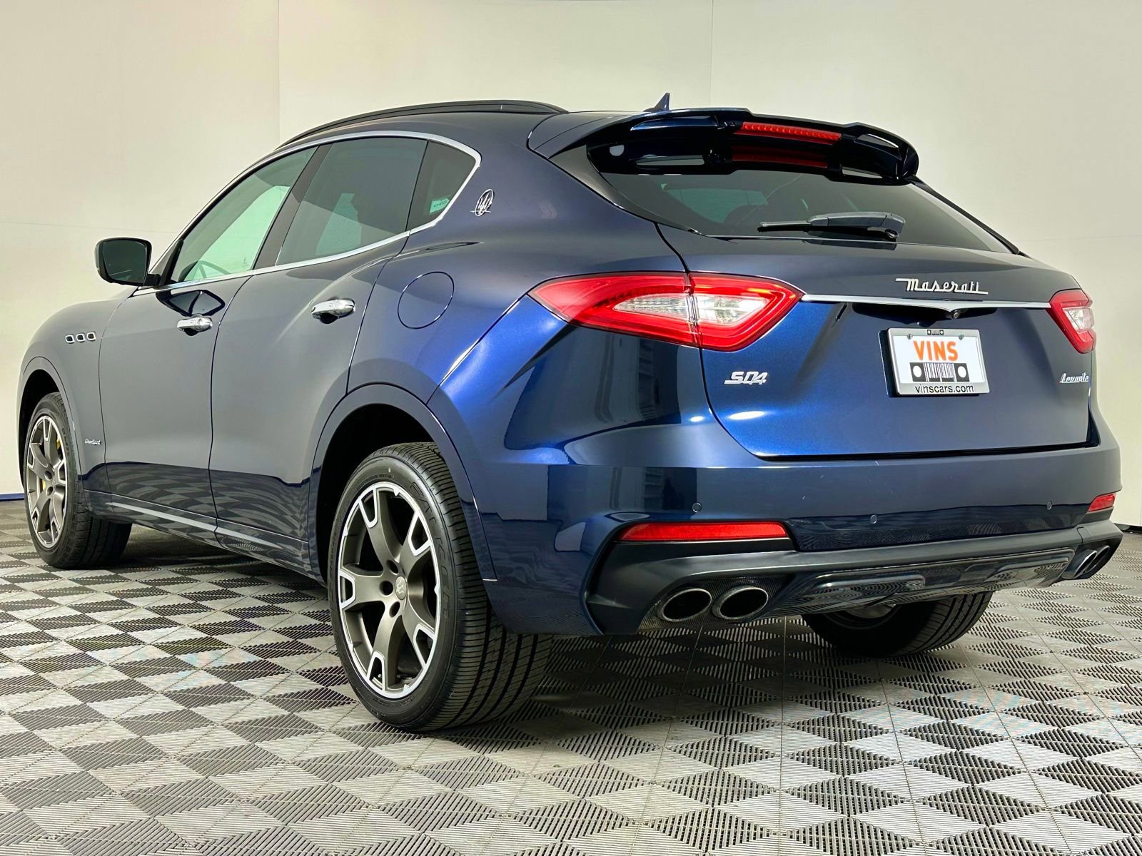 Used 2020 Maserati Levante S GranSport AWD/4WD image 36