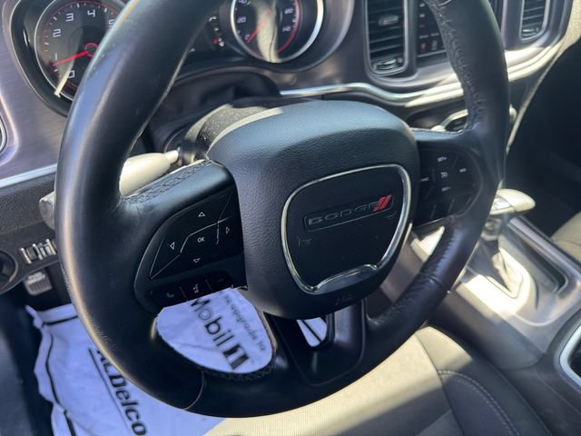 Used 2018 Dodge Charger SXT RWD image 13