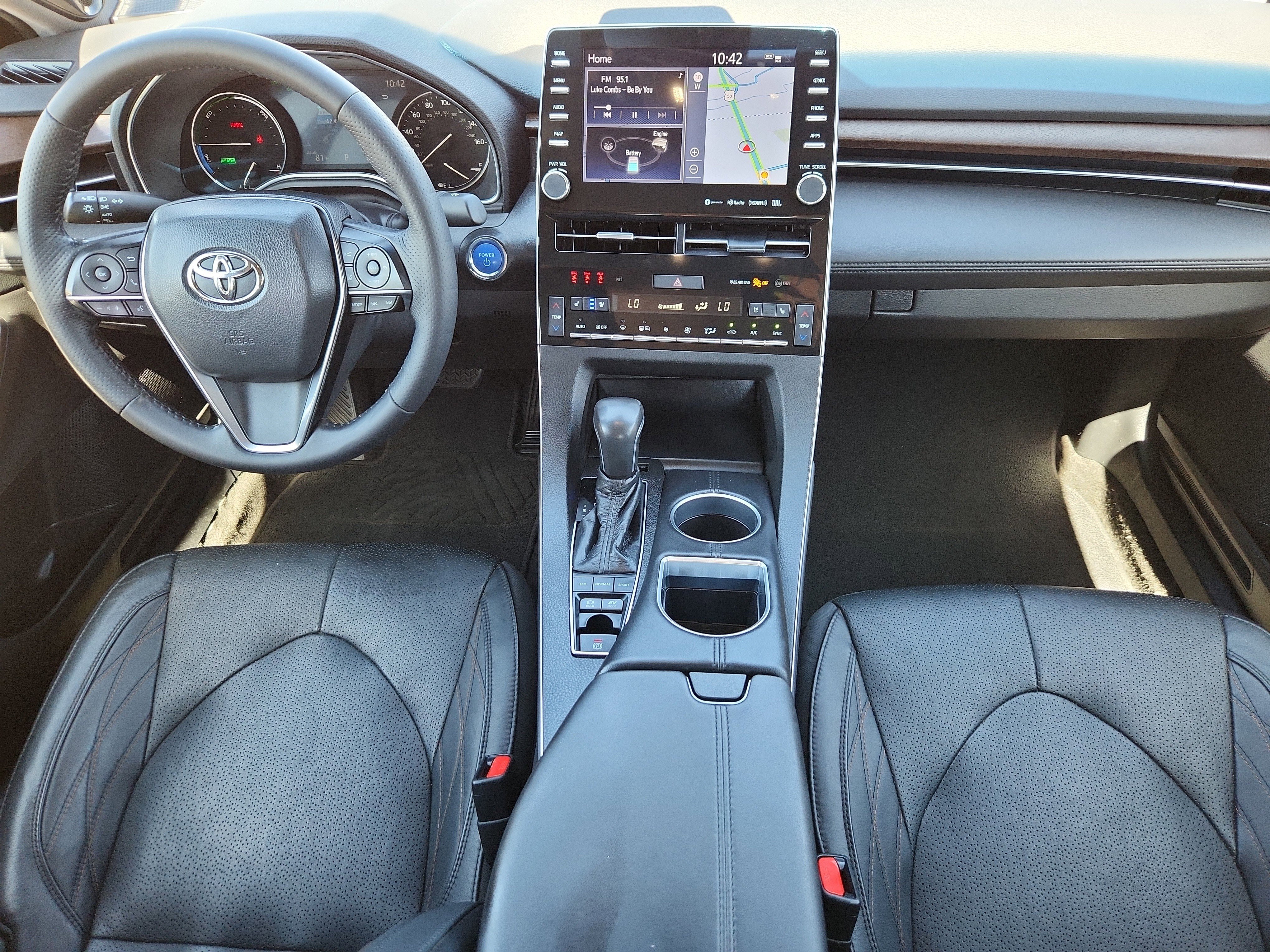 Used 2021 Toyota Avalon Limited w/ Advanced Safety Package FWD image 12