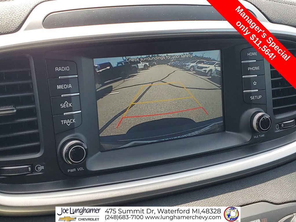 Used 2020 Kia Sorento LX AWD/4WD image 15
