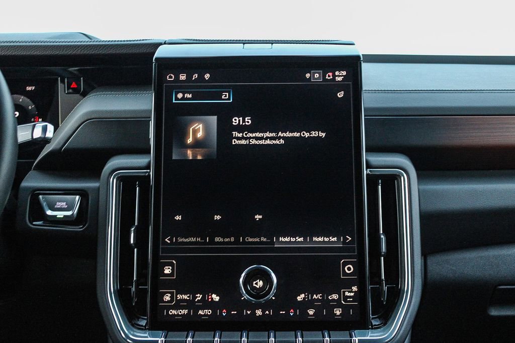 Used 2025 GMC Yukon XL Denali image 15