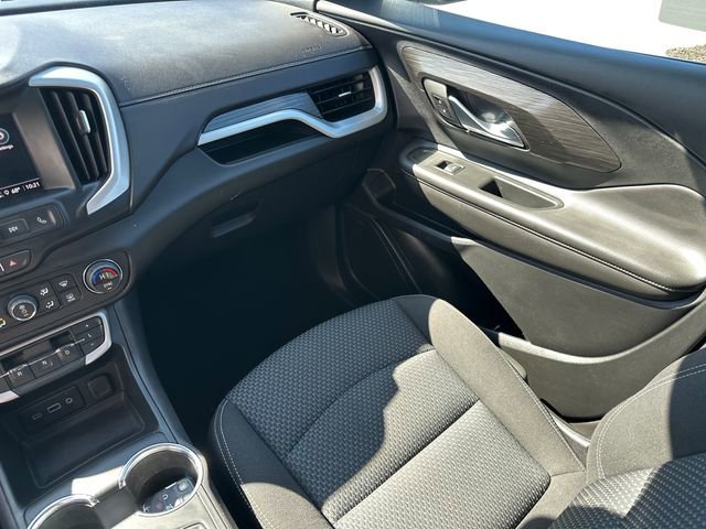 Used 2023 GMC Terrain SLE w/ Driver Convenience Package AWD/4WD image 23