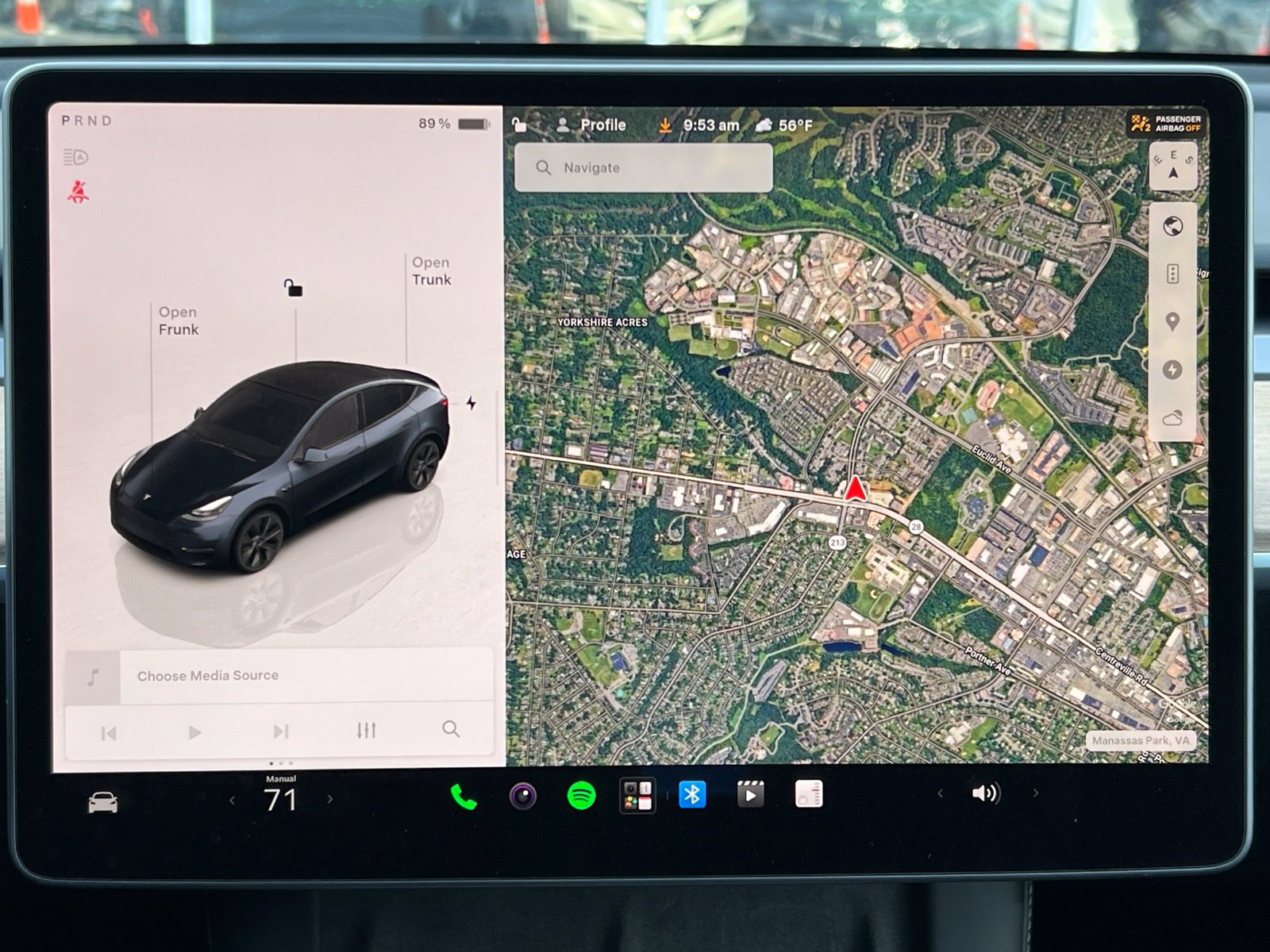 Used 2024 Tesla Model Y Long Range AWD/4WD image 19