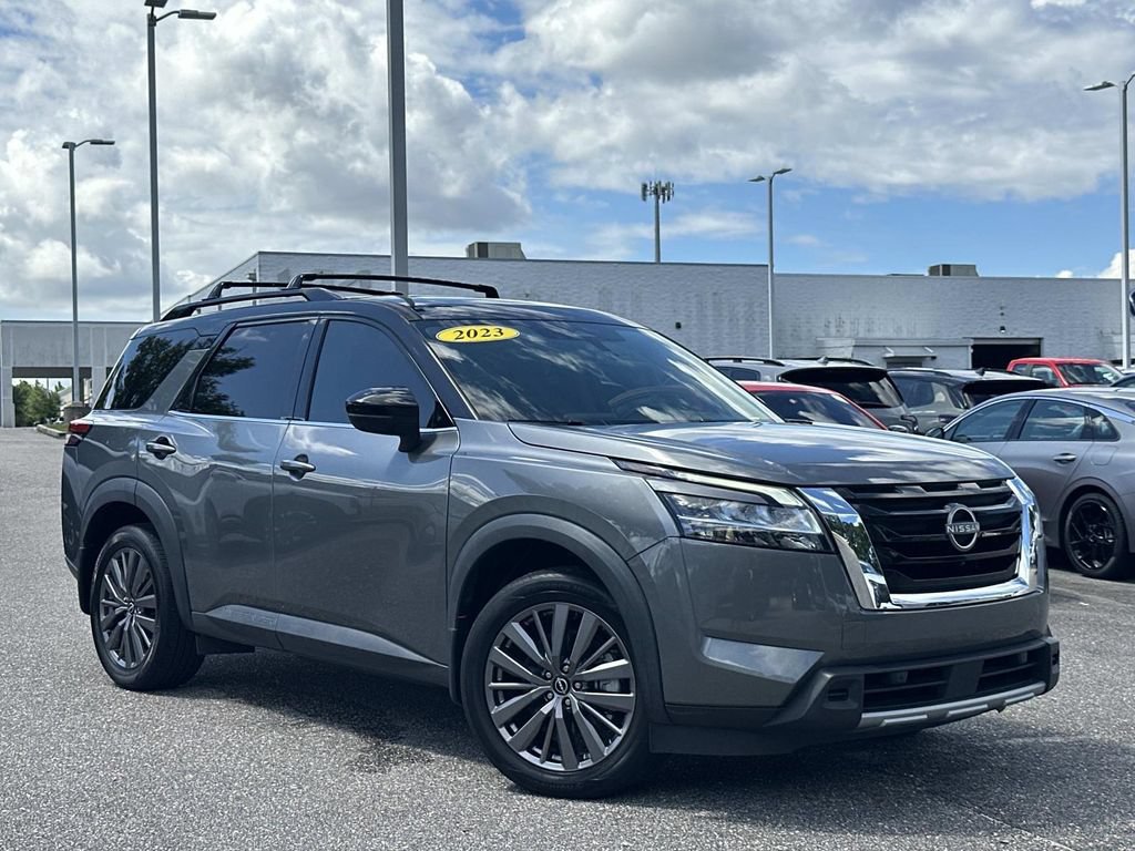 Used 2023 Nissan Pathfinder SL w/ SL Premium Package