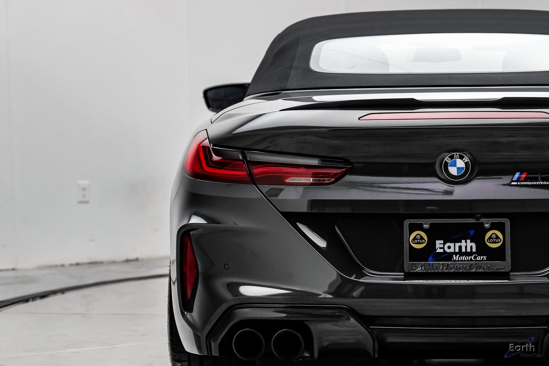 Used 2022 BMW M8 Competition w/ M Carbon Exterior Package image 15