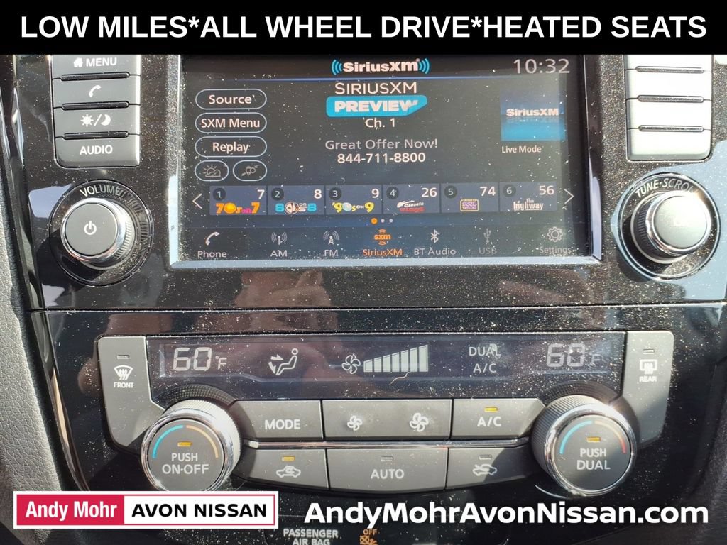 Used 2018 Nissan Rogue SV AWD/4WD image 23