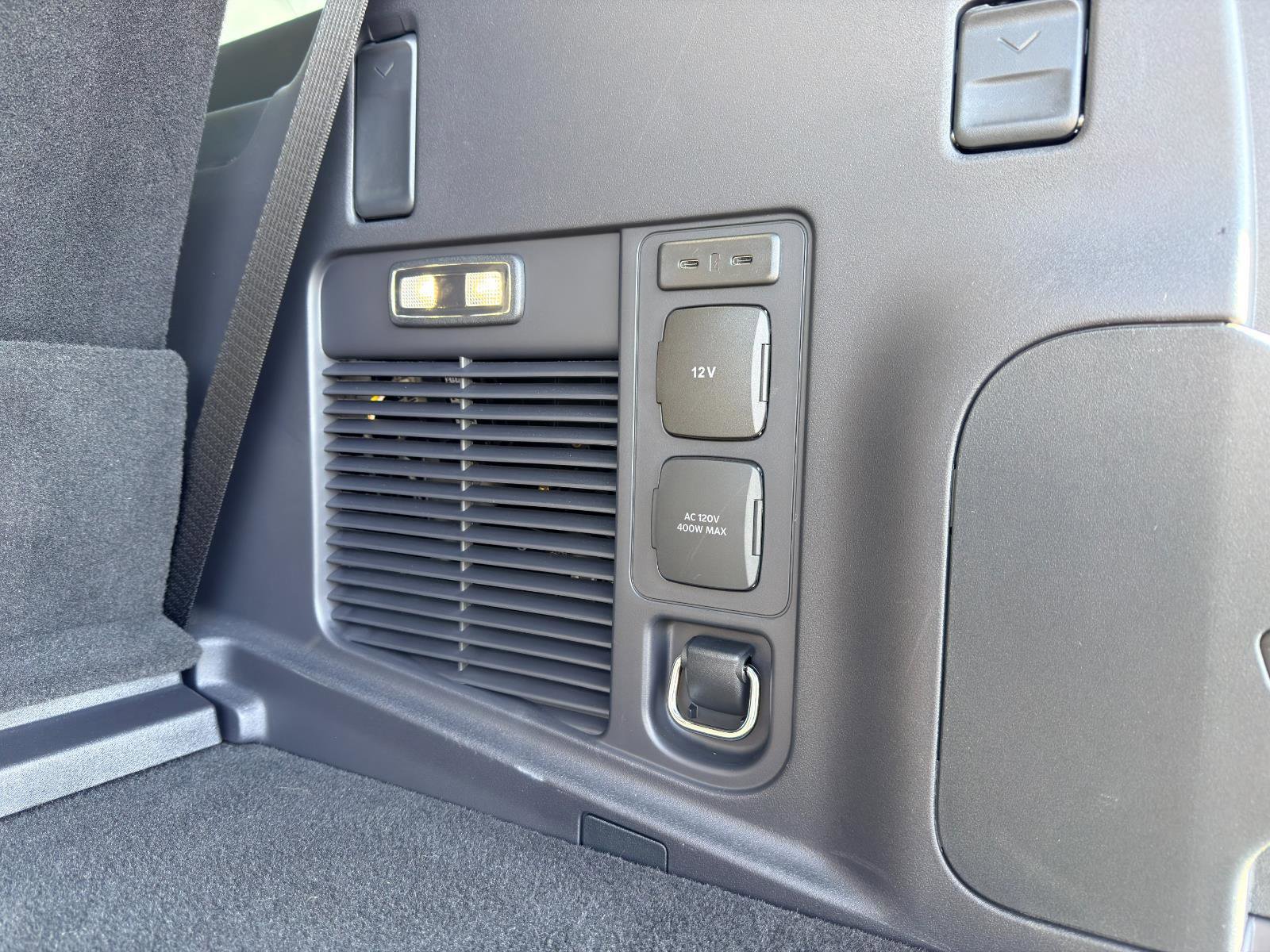 New 2025 Ford Expedition Platinum w/ Platinum Ultimate Package image 37