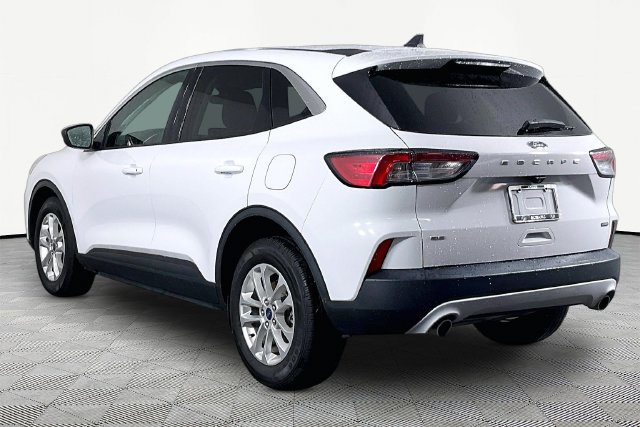 Used 2022 Ford Escape SE FWD image 3