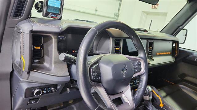 Used 2024 Ford Bronco Badlands AWD/4WD image 17