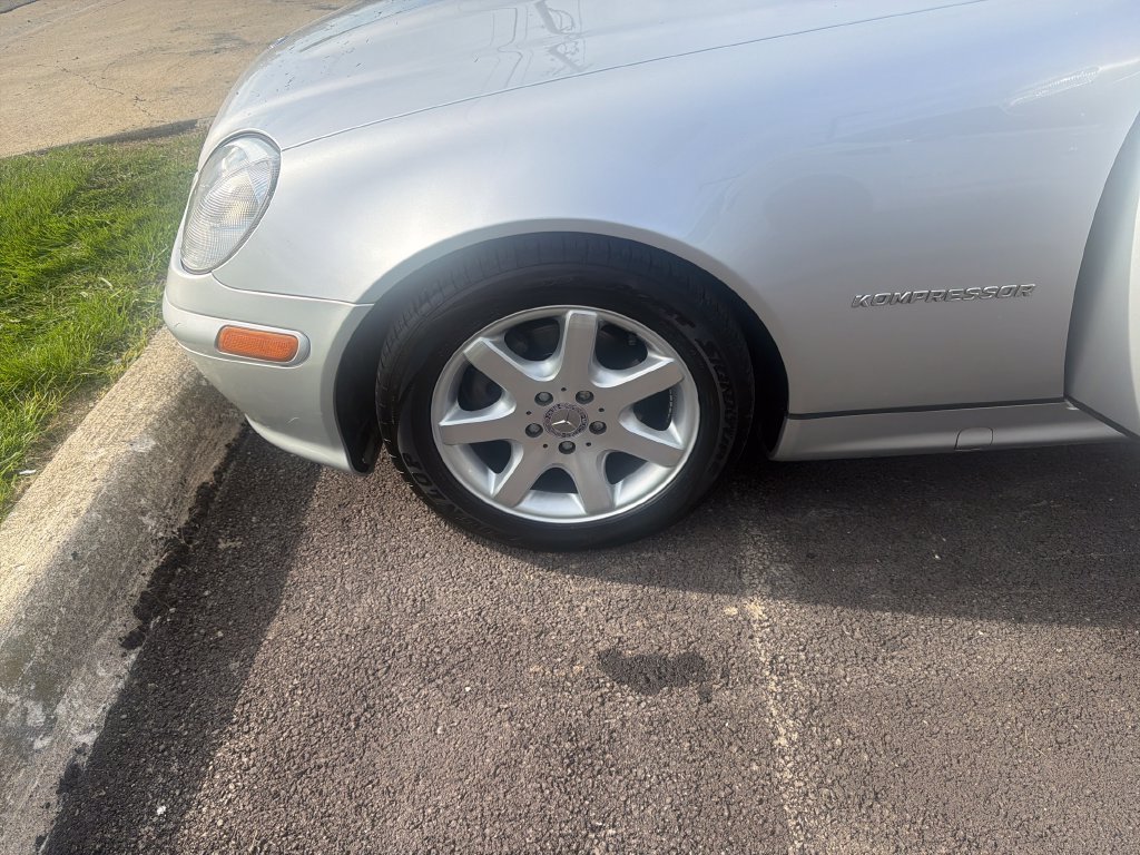 Used 2003 Mercedes-Benz SLK 230 image 19