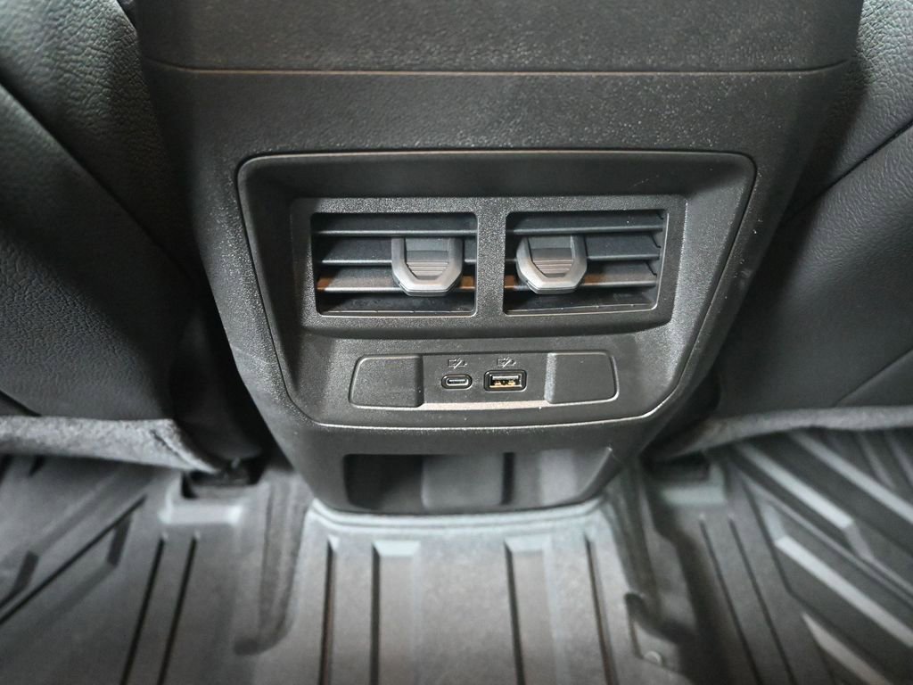 Used 2026 GMC Canyon Denali image 33