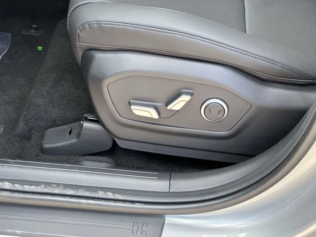New 2026 Hyundai Santa Fe SEL AWD/4WD image 14