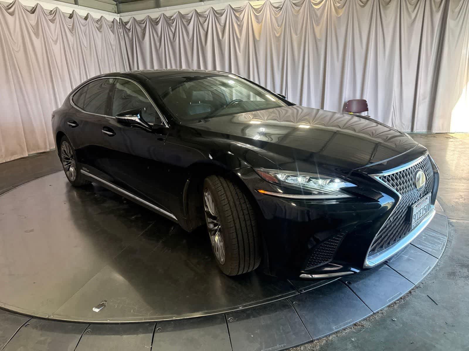 Used 2020 Lexus LS 500h w/ Luxury Package RWD image 3