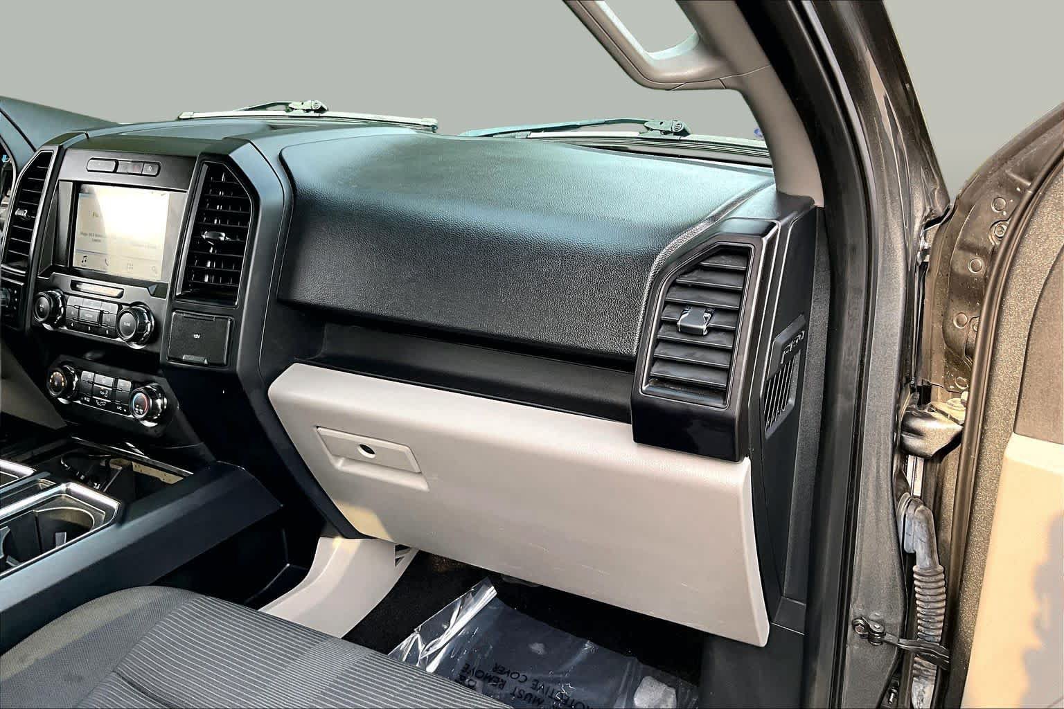 Used 2019 Ford F150 XL w/ Equipment Group 101A Mid AWD/4WD image 19