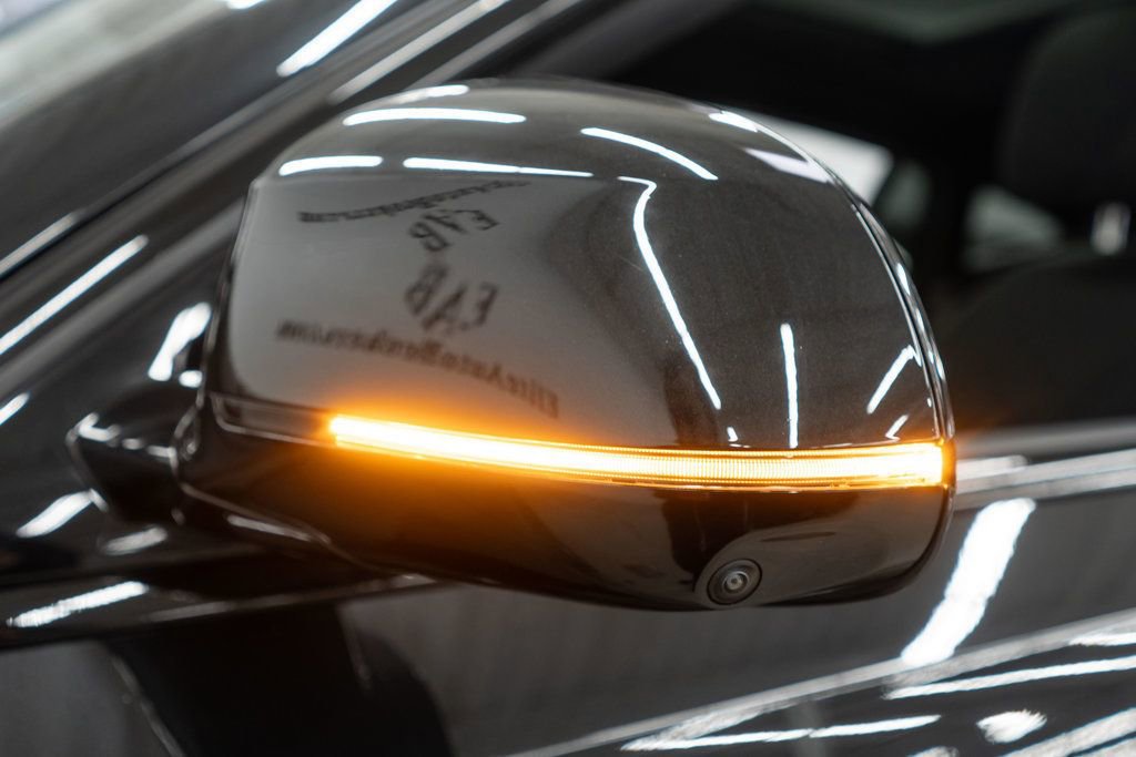 Used 2025 BMW X6 xDrive40i w/ Climate Comfort Package image 50