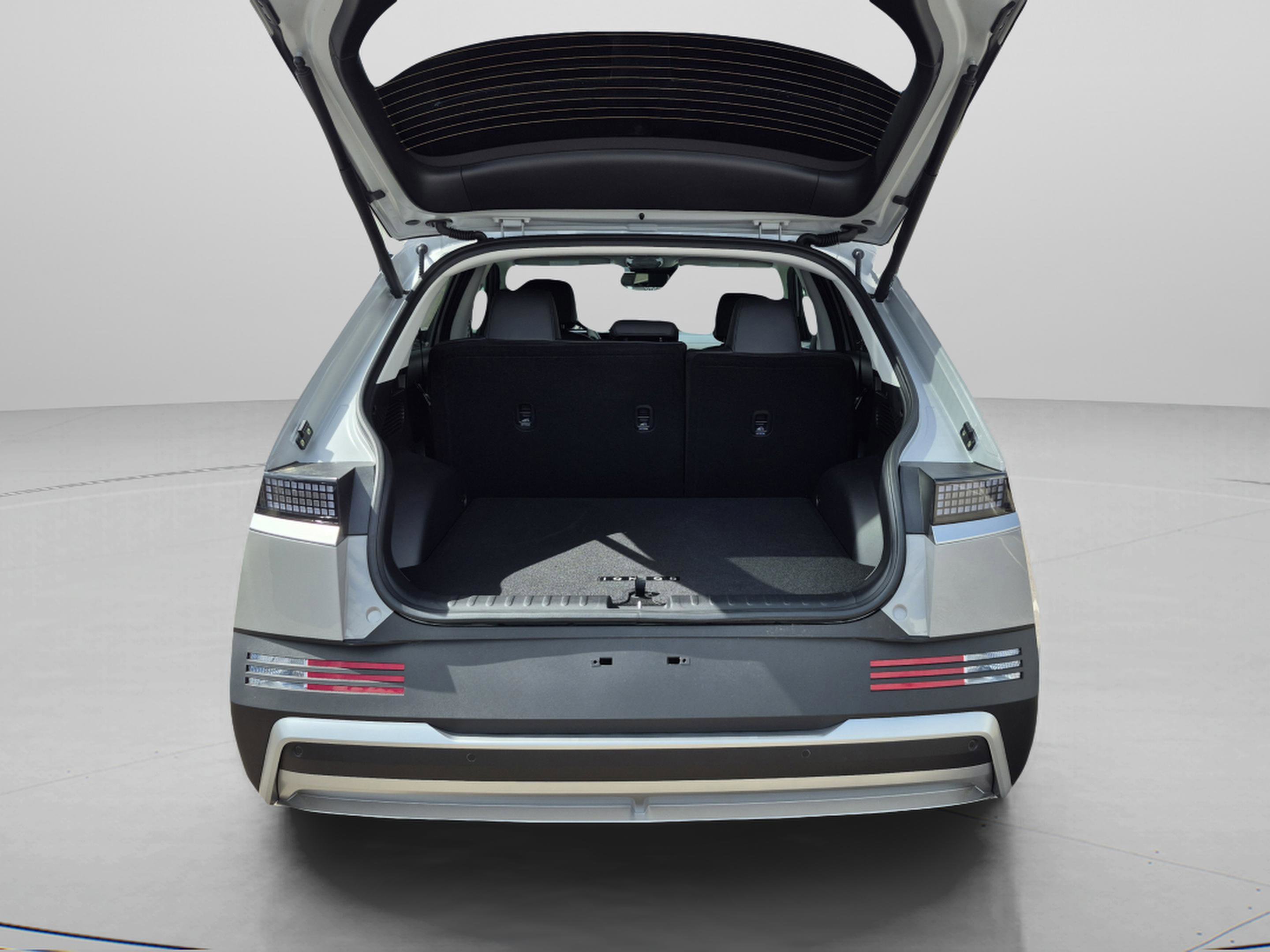 New 2026 Hyundai Ioniq 5 SEL RWD image 9