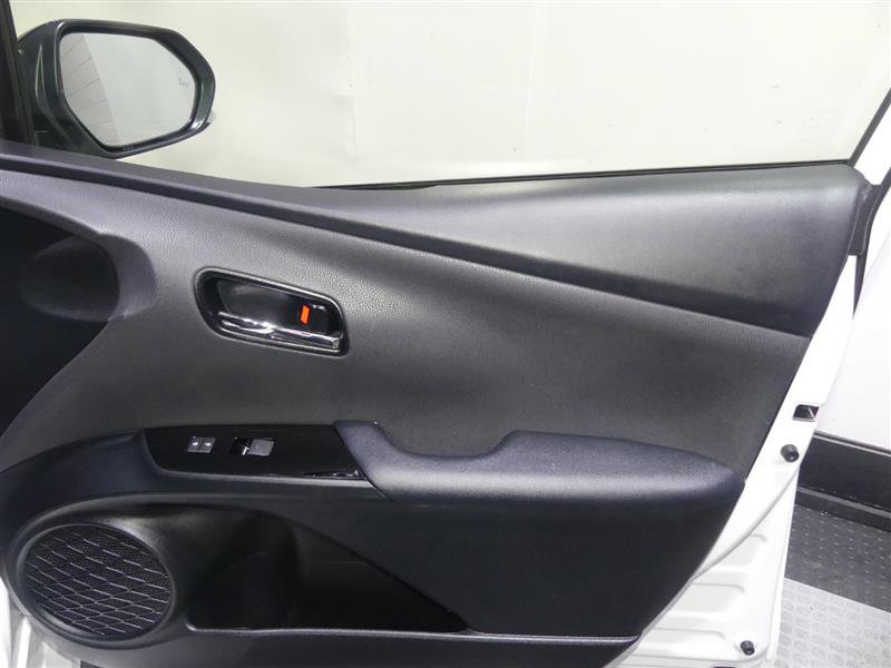 Used 2022 Toyota Prius AWD image 19