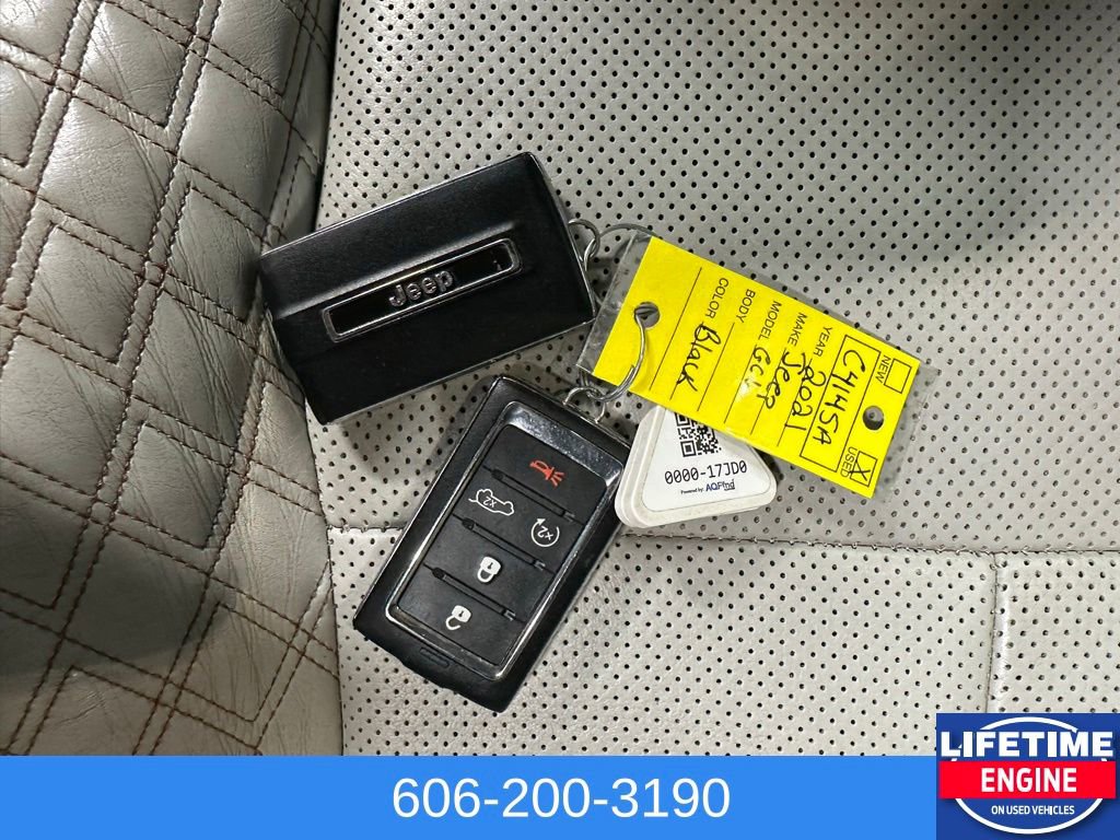 Used 2021 Jeep Grand Cherokee L Summit w/ Luxury Tech Group V image 32