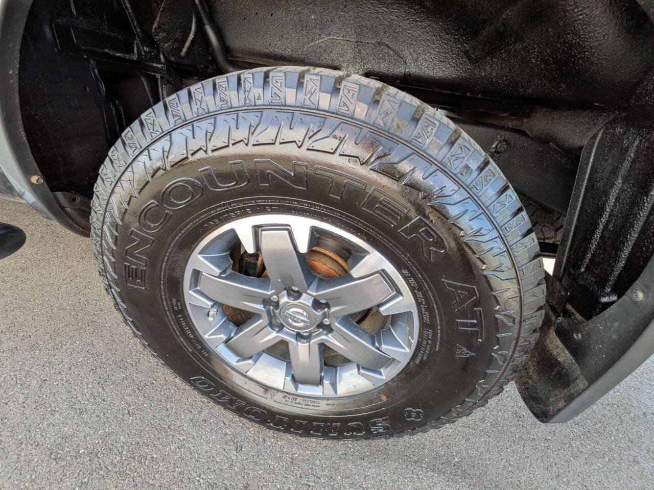 Used 2016 Nissan Frontier PRO-4X AWD/4WD image 10