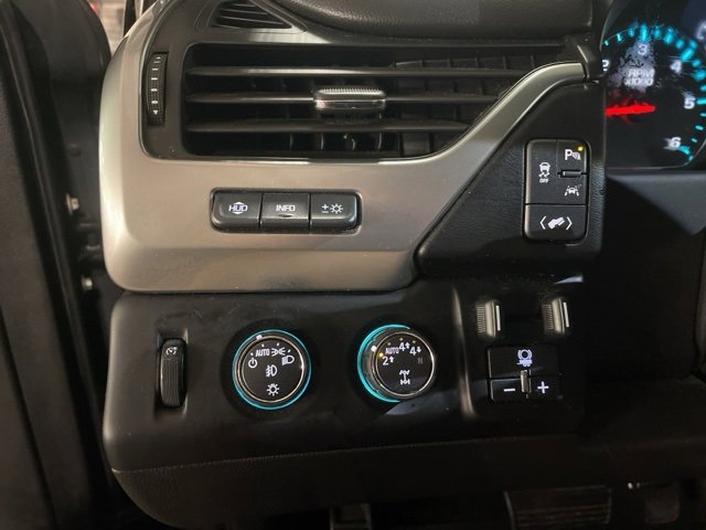 Used 2018 Chevrolet Tahoe Premier image 24