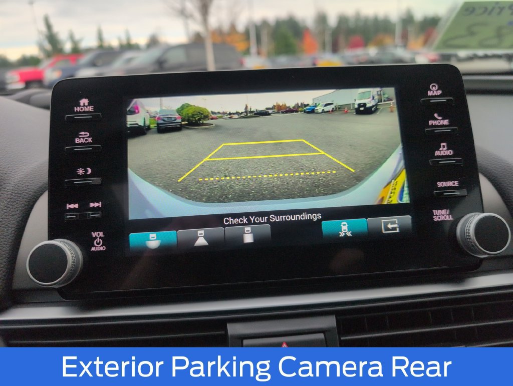 Used 2022 Honda Accord Touring image 29