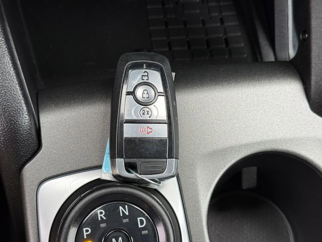 Used 2025 Ford Bronco Sport Badlands image 10