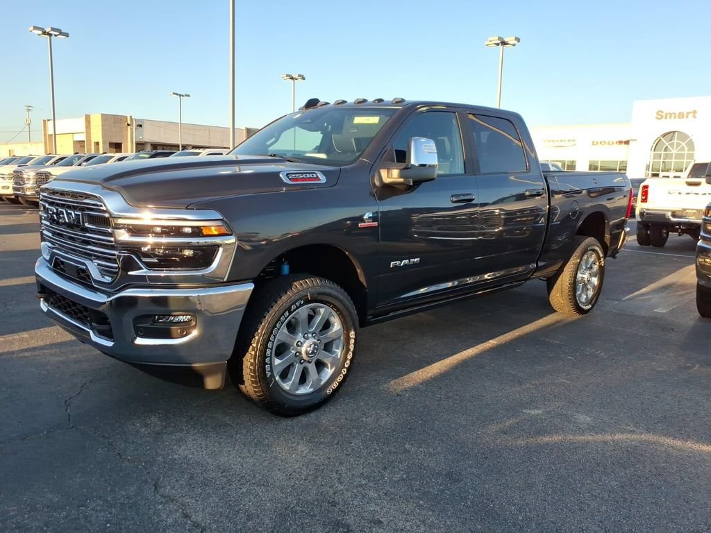 New 2026 RAM 2500 Laramie AWD/4WD image 3