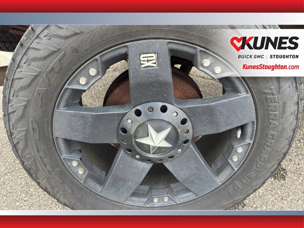 Used 2009 Chevrolet Silverado 1500 LT w/ Power Pack Plus AWD/4WD image 14