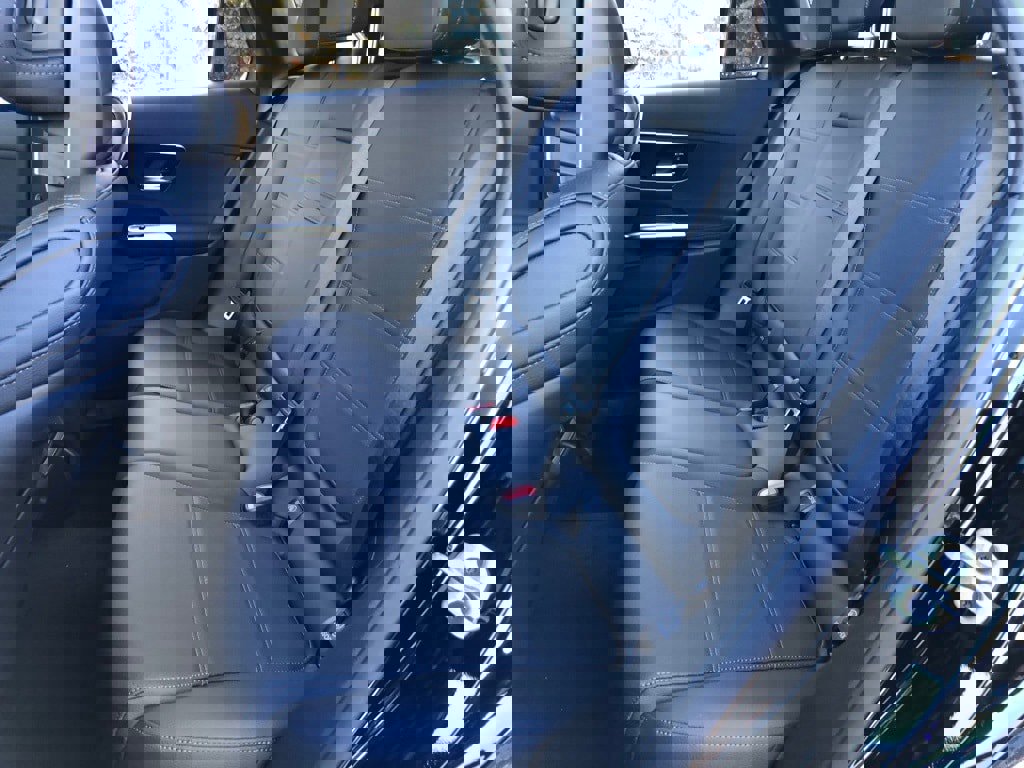 New 2026 Mercedes-Benz GLC 300 4MATIC image 35