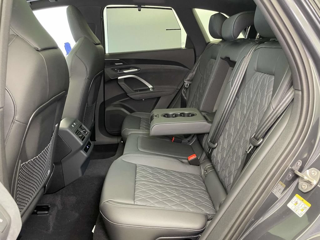 New 2026 Audi SQ5 Premium Plus AWD/4WD image 19